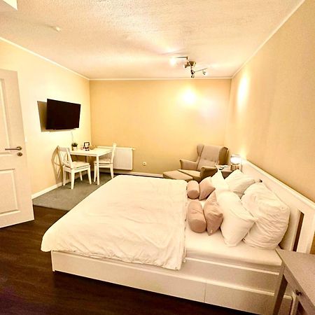Zentrales Apartment Mit Terrasse Brema Zewnętrze zdjęcie