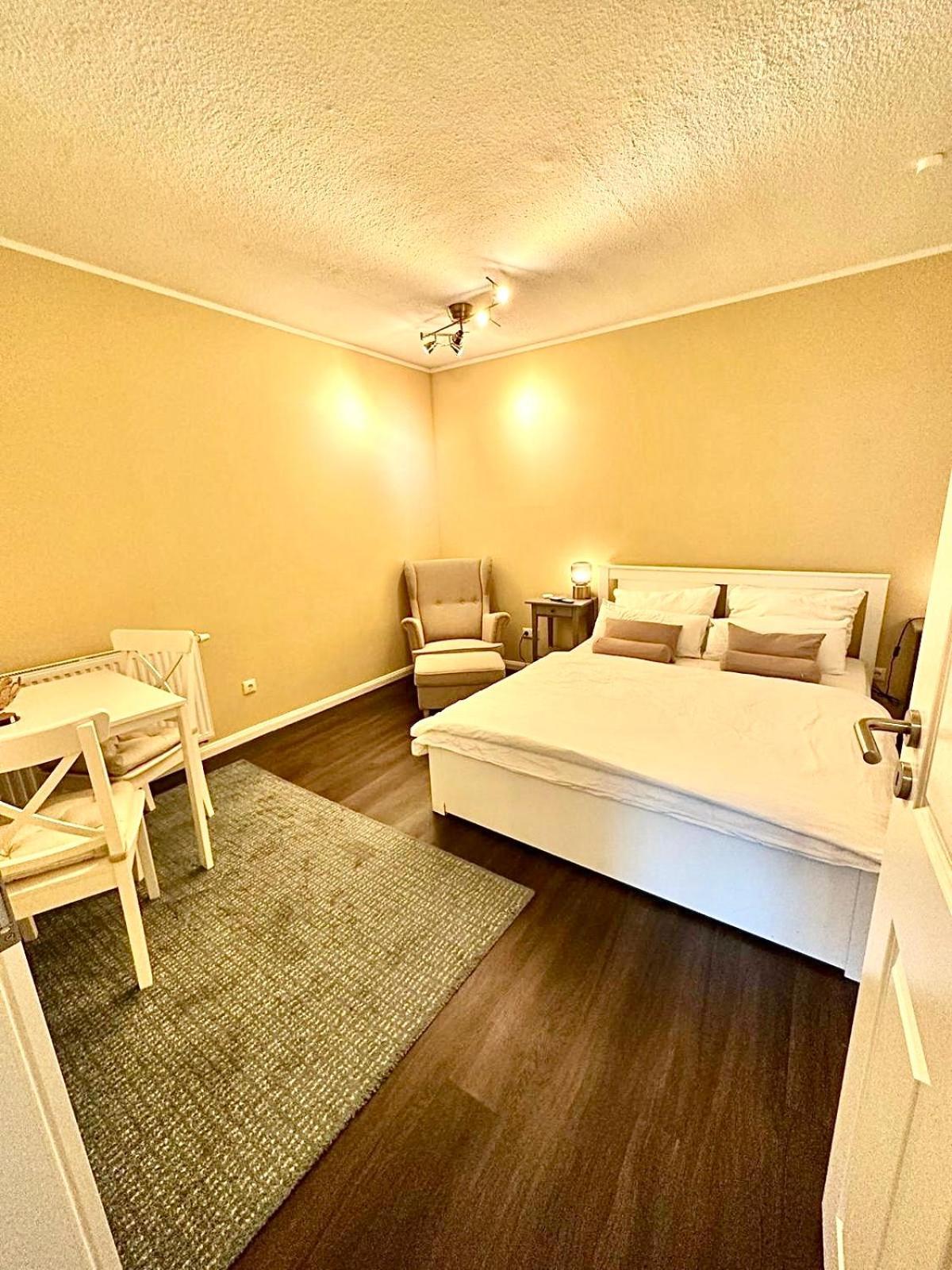 Zentrales Apartment Mit Terrasse Brema Zewnętrze zdjęcie