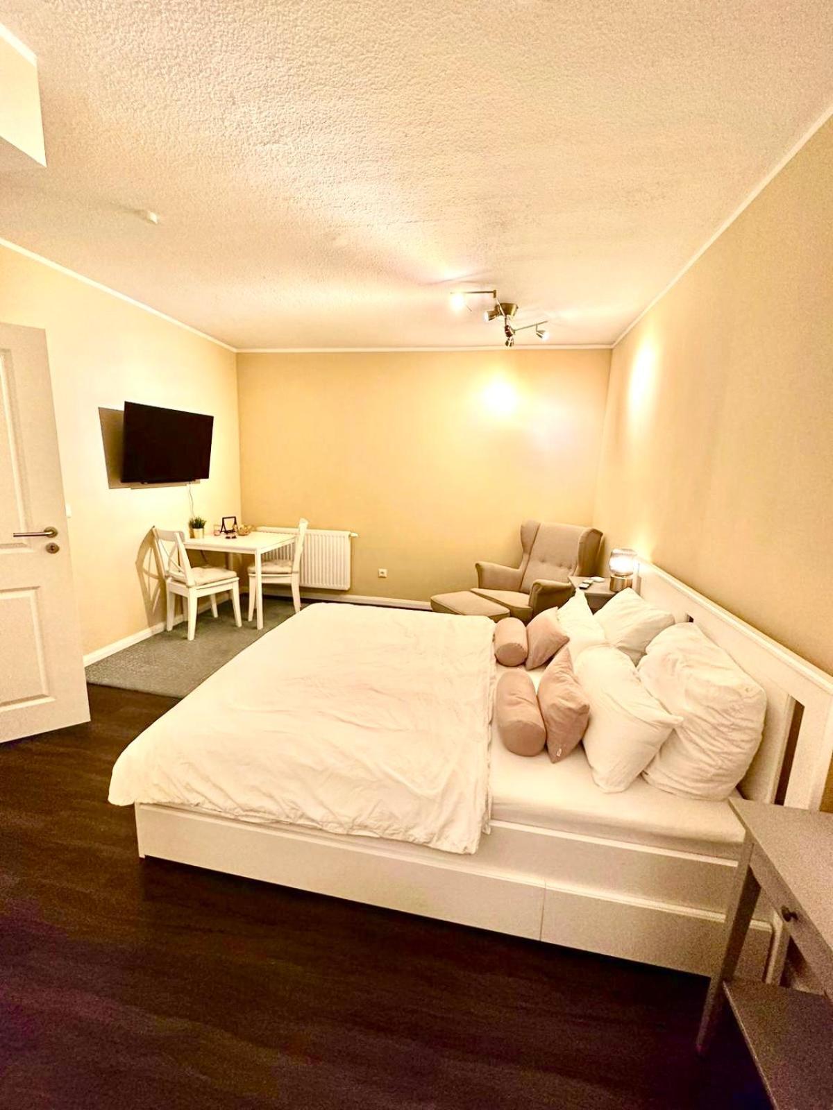 Zentrales Apartment Mit Terrasse Brema Zewnętrze zdjęcie